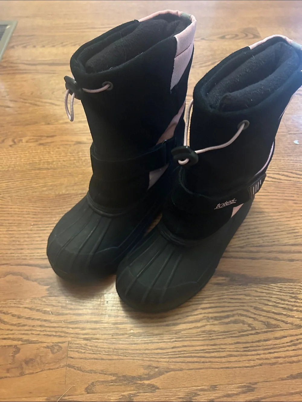 totes Black and Pink Kids Snow Boots